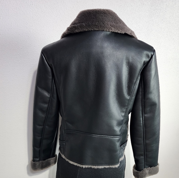 Women's Large, charcoal faux leather coat. - Picture 3 of 7